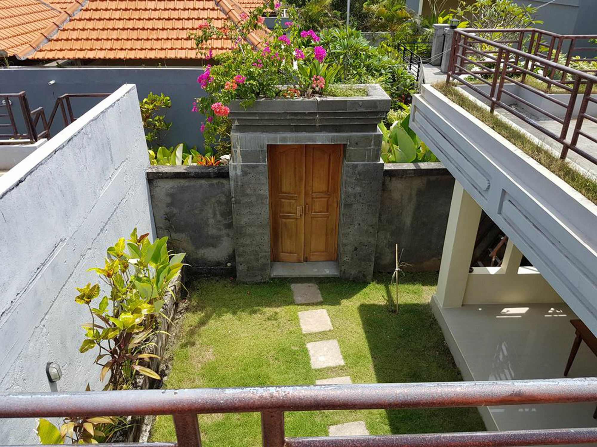 Pandawa Beach Homestay อูลูวาตู ภายนอก รูปภาพ