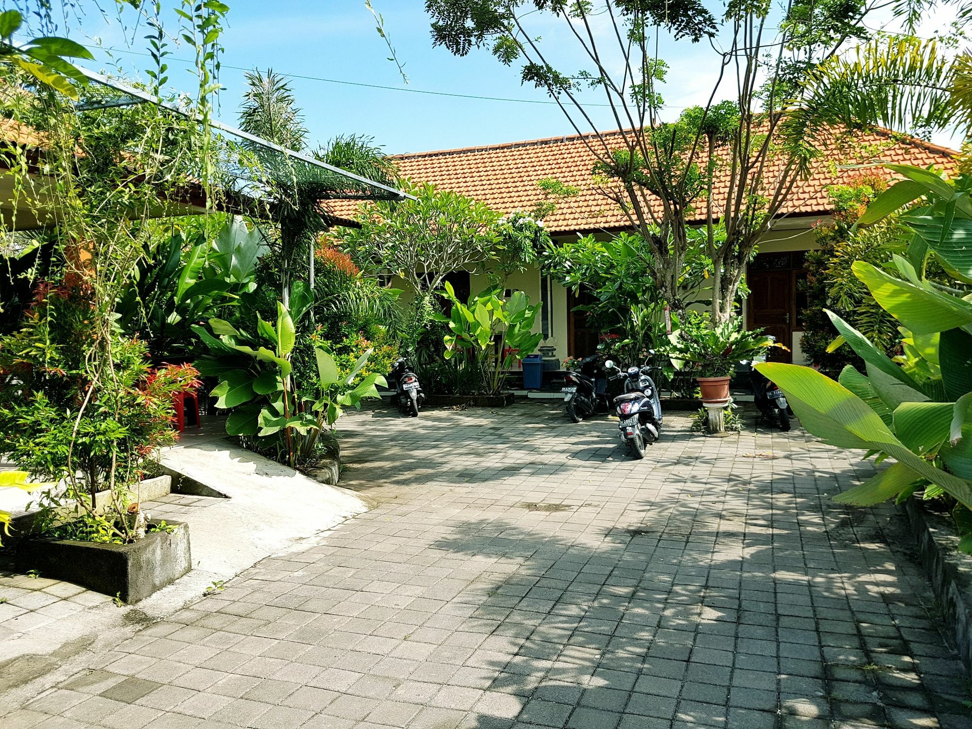 Pandawa Beach Homestay อูลูวาตู ภายนอก รูปภาพ