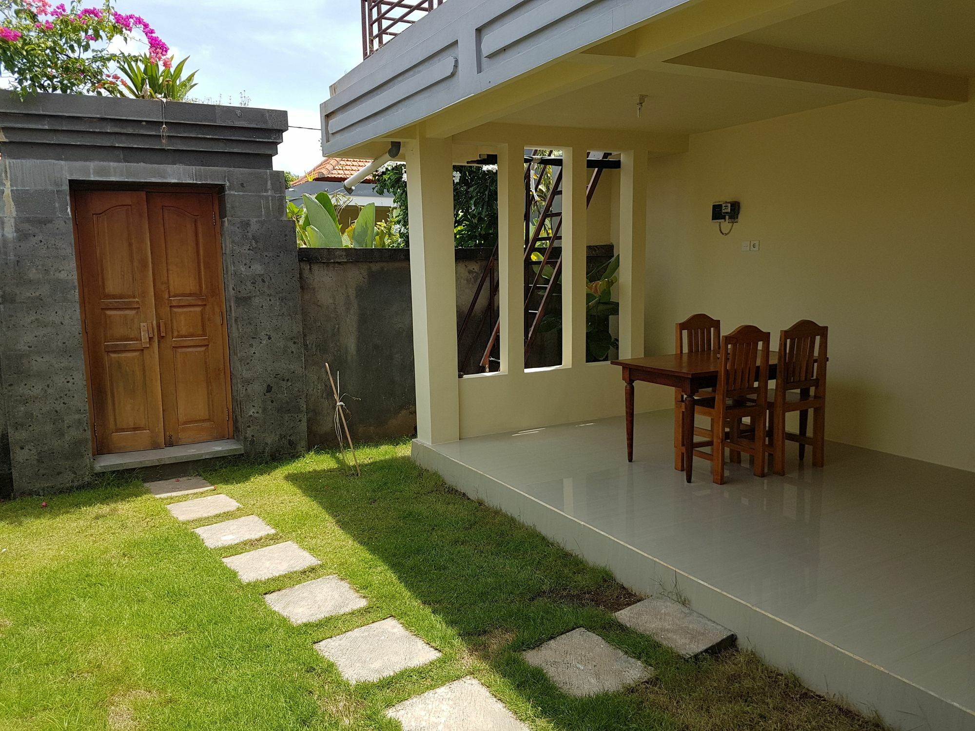 Pandawa Beach Homestay อูลูวาตู ภายนอก รูปภาพ