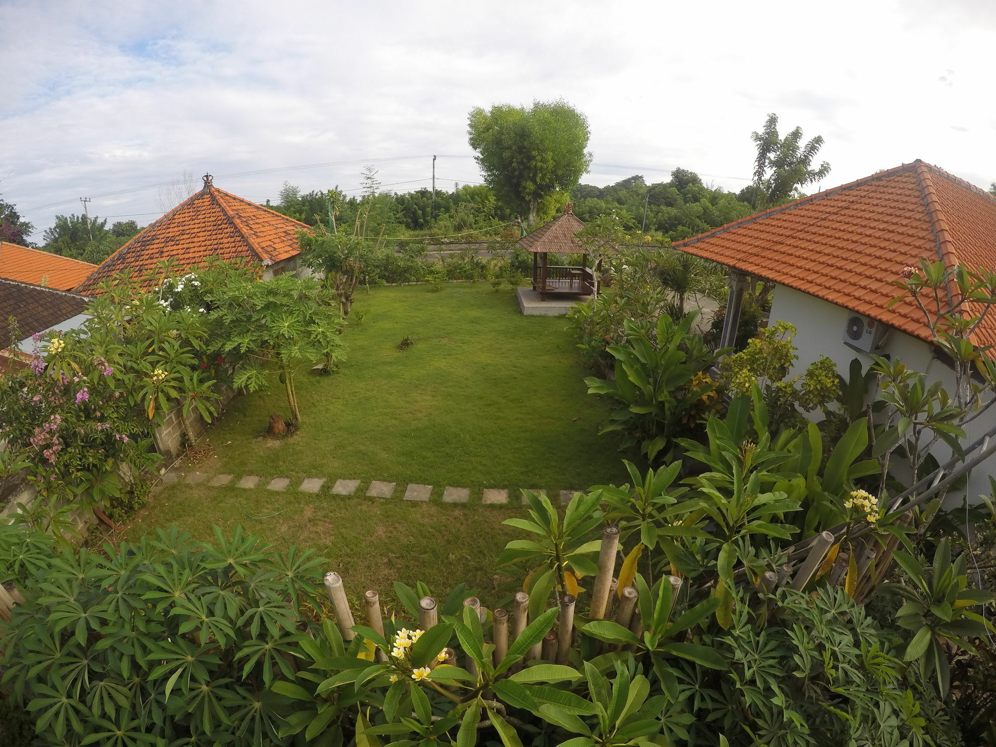 Pandawa Beach Homestay อูลูวาตู ภายนอก รูปภาพ